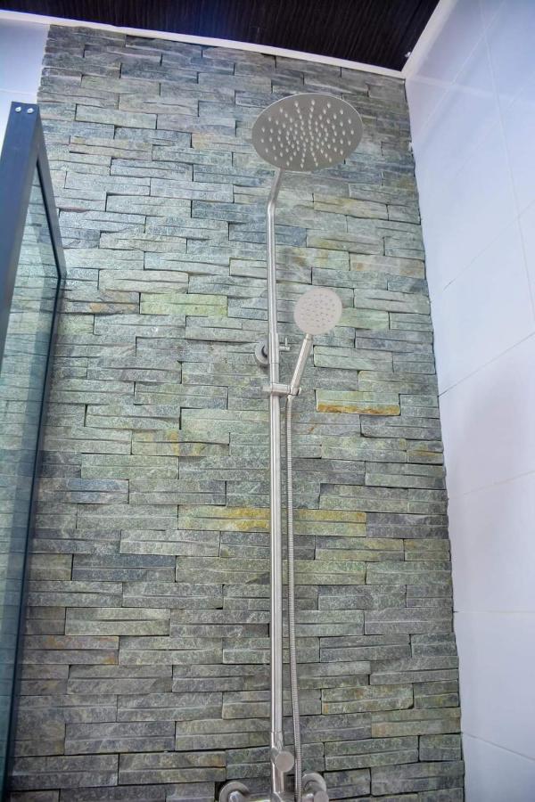 Klik Klak Appart Hotel Cotonú Exterior foto